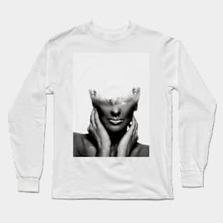 black woman mountains Long Sleeve T-Shirt